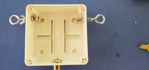 Dipole Box and Screw Set