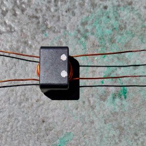 4:1 Binocular Ferrite